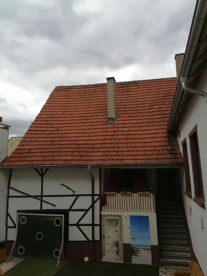Gasthaus Zur Rose 말스 외부 사진